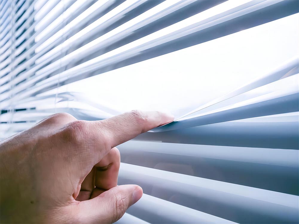 https://www.topjoyblinds.com/1-cordless-aluminum-blinds-product/