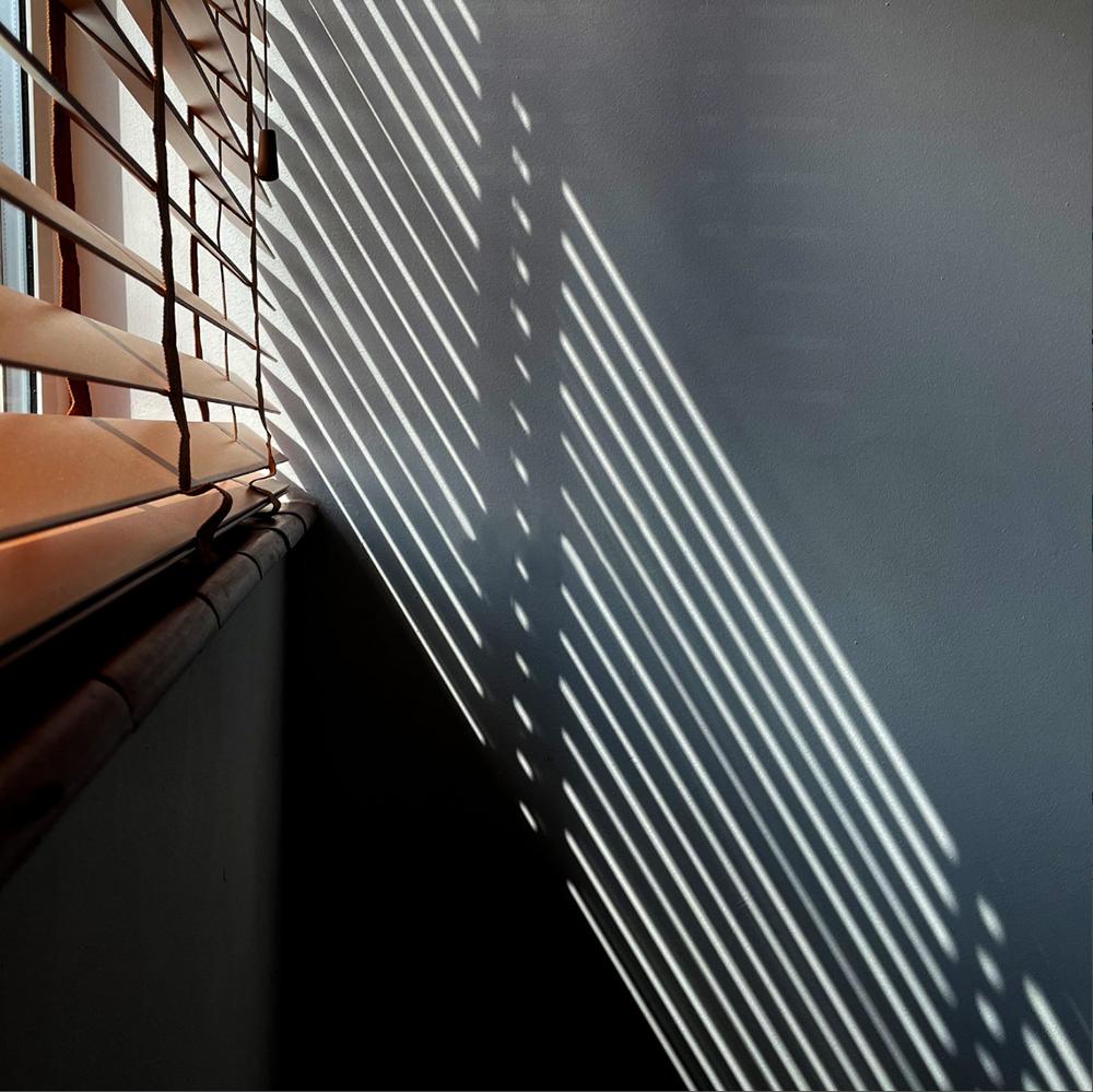 https://www.topjoyblinds.com/2-fauxwood-blinds-product/